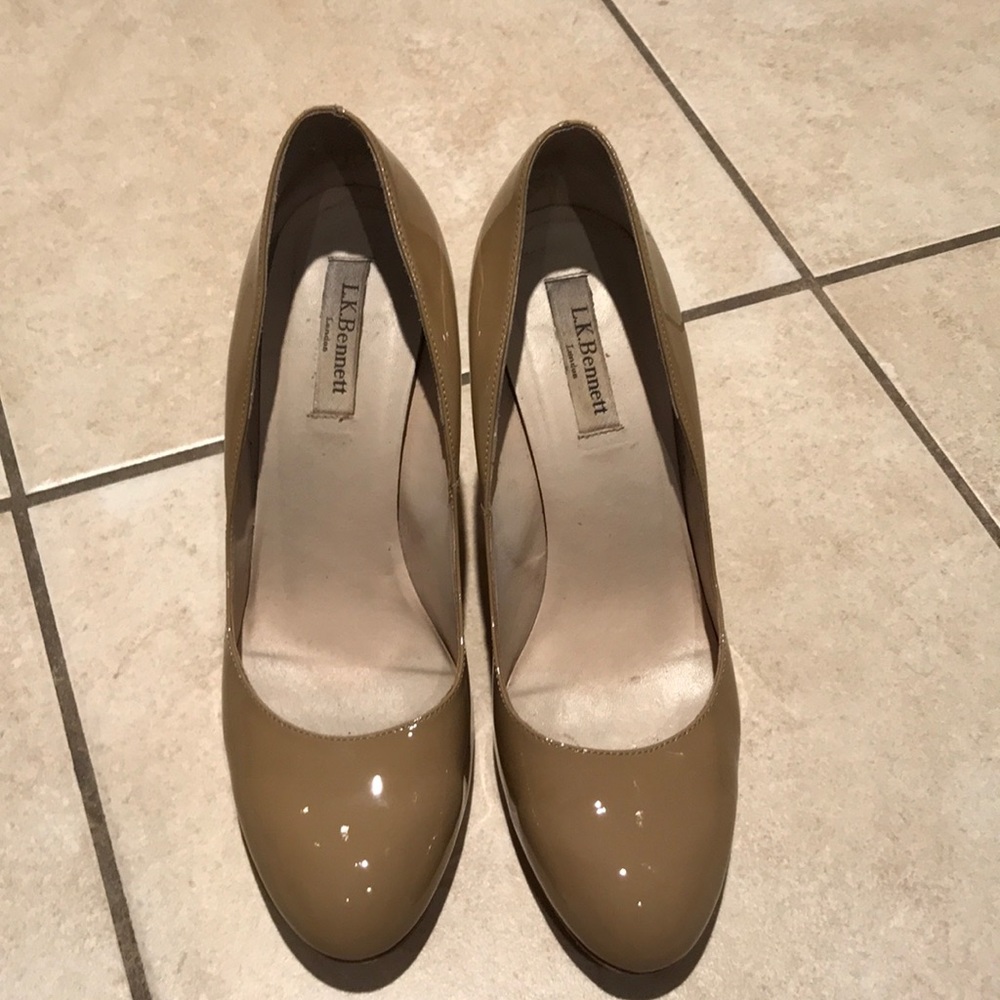 Tan patent LK Bennet pumps